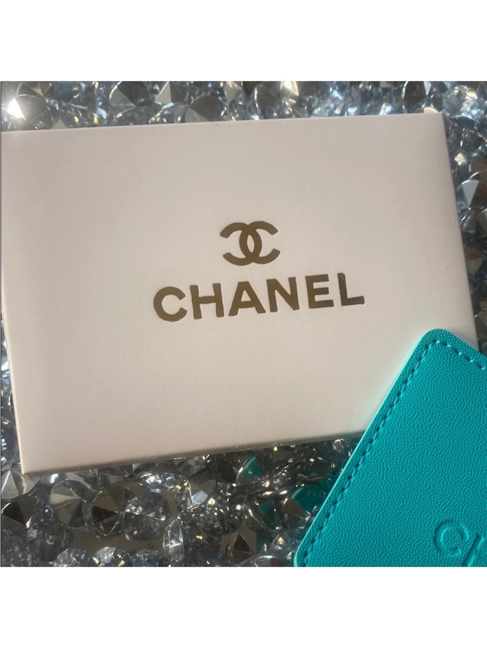Chanel Mirror - Picture 6 of 9